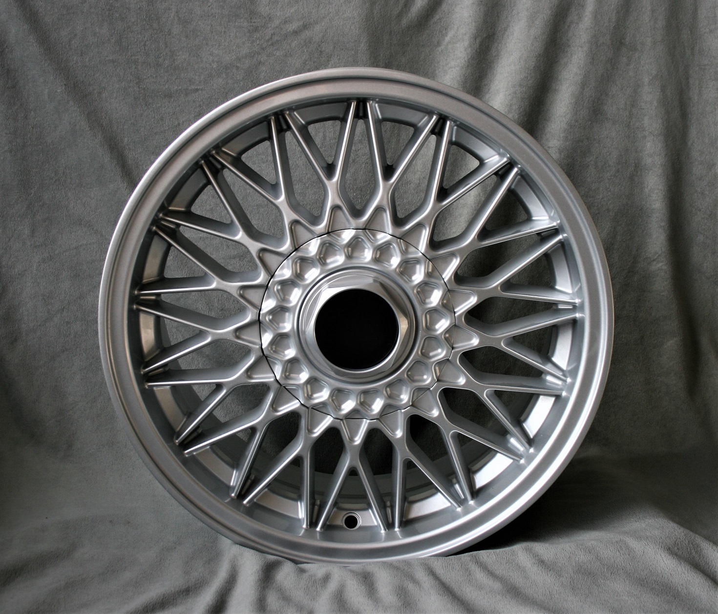 4x X Spoke Style, 7x16 + KM3 Radmuttern