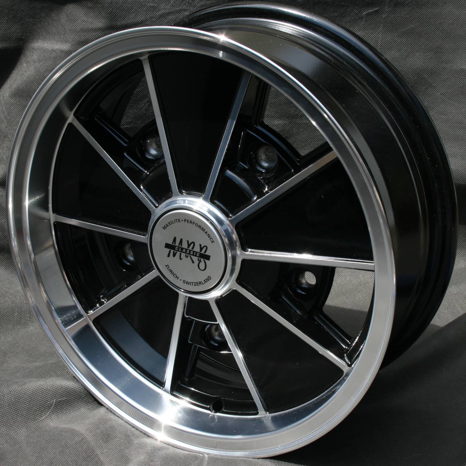 4x BRM Style 5,5x15 + KB12, Radschrauben für BRM