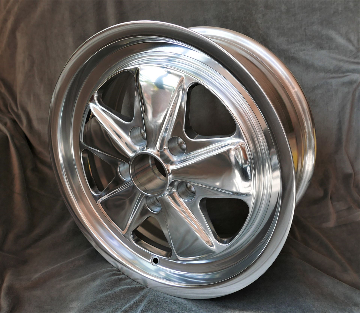 2x 5 Speiche, 7x17 vollpoliert + 5 Speiche, 9x17 vollpoliert
