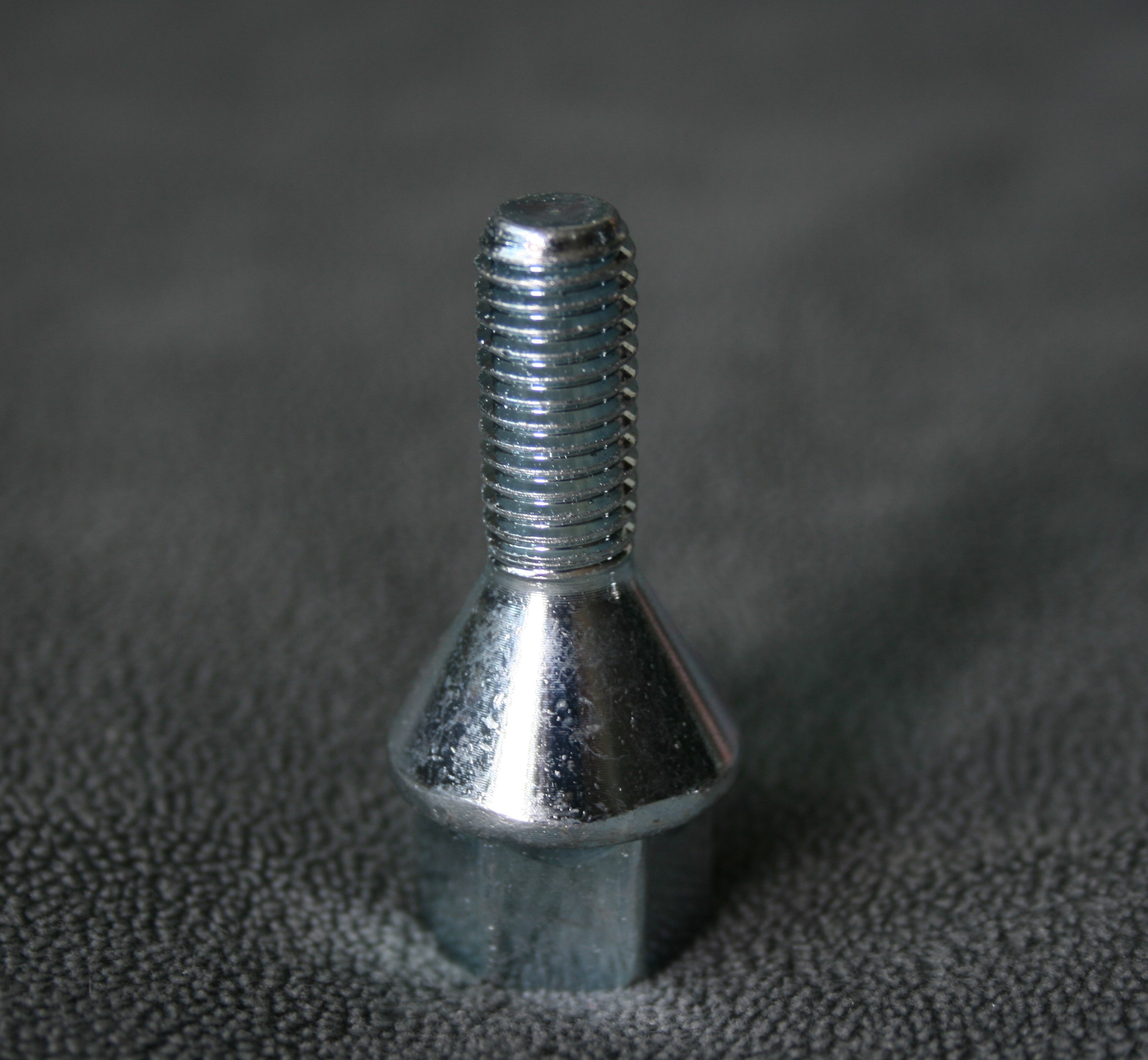 KB5A Radschrauben