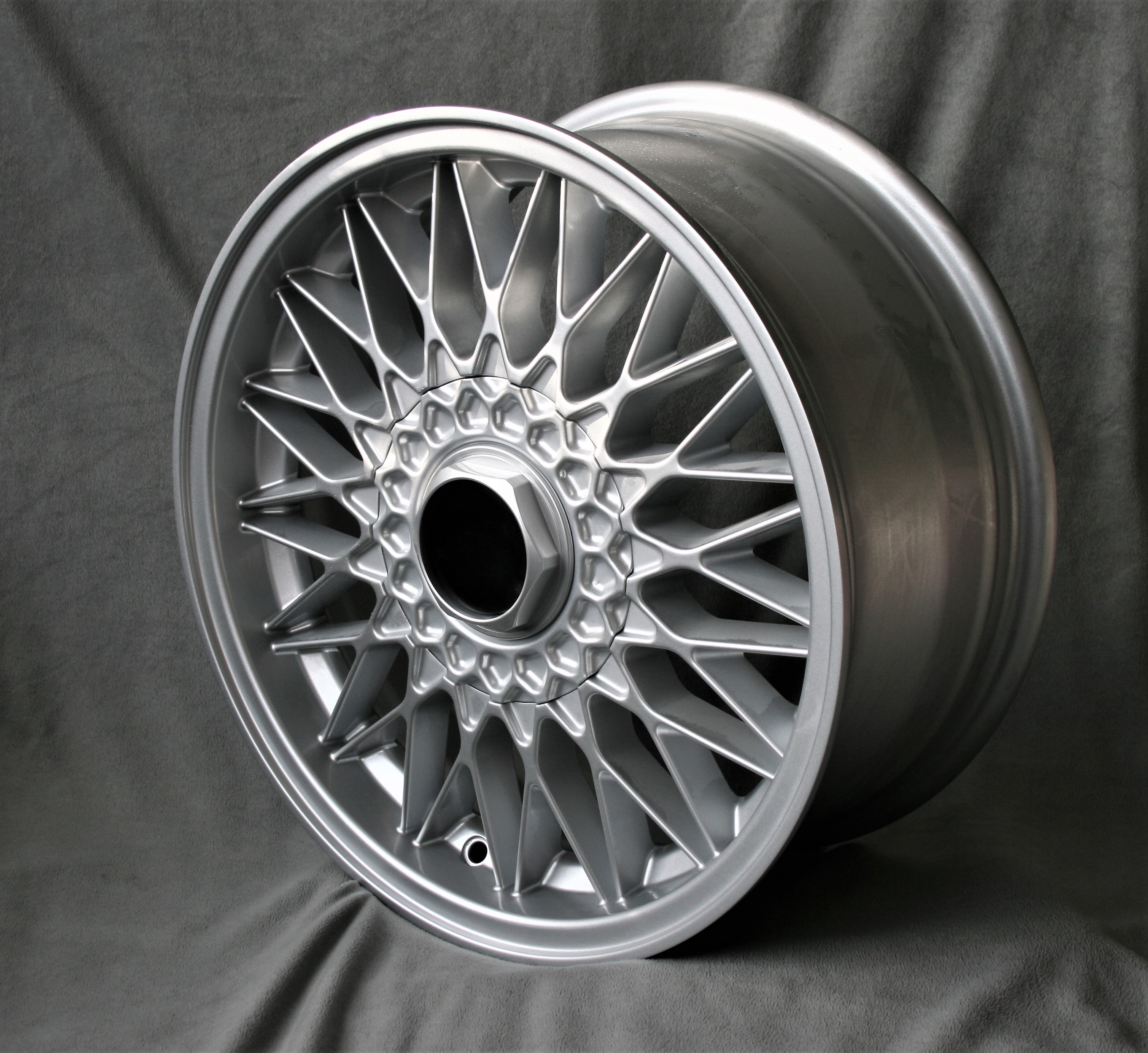4x x spoke Style, 7x16 + KB2 Radschrauben