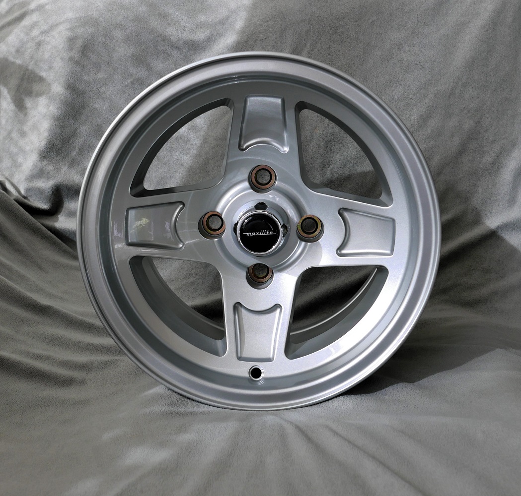 4x Campagnolo Style, silber, 8x13 + Radmutter KM21