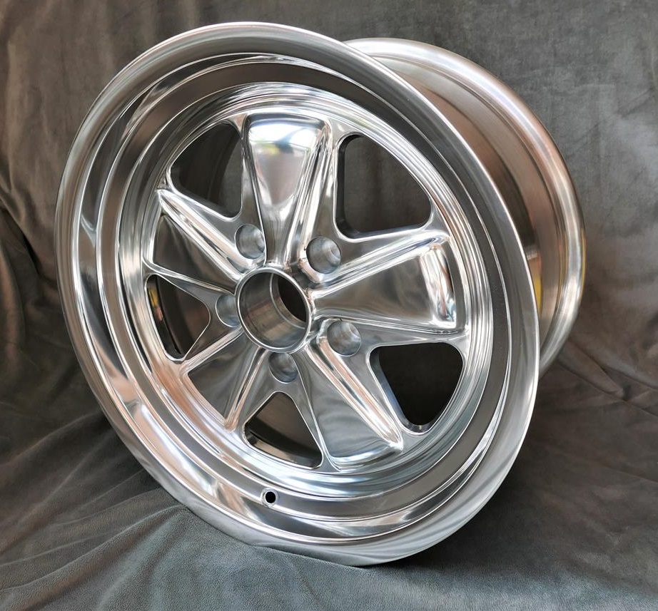 2x 5 Speiche, 7x17 vollpoliert + 5 Speiche, 9x17 vollpoliert
